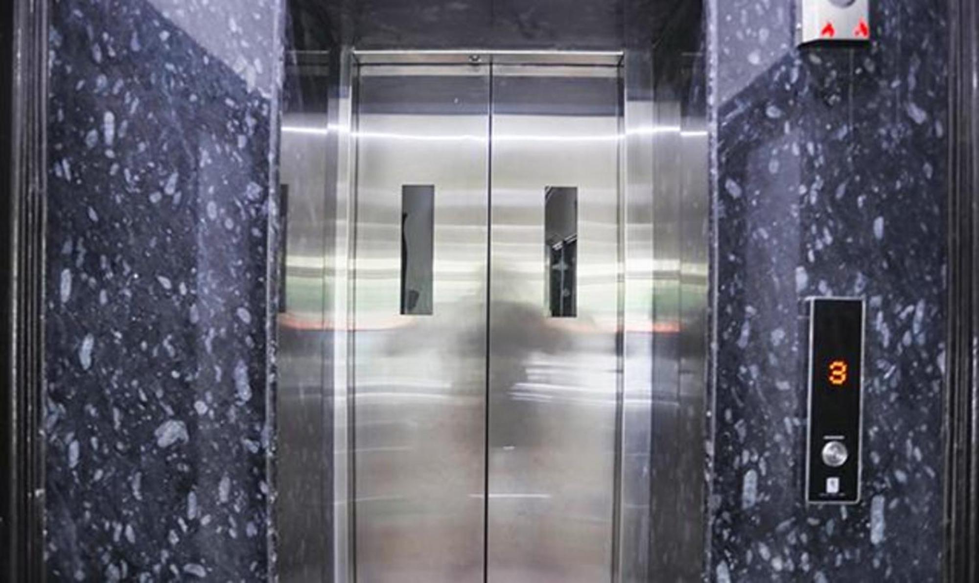 Fabhotel Lily Grand Kakarmatha Esterno foto